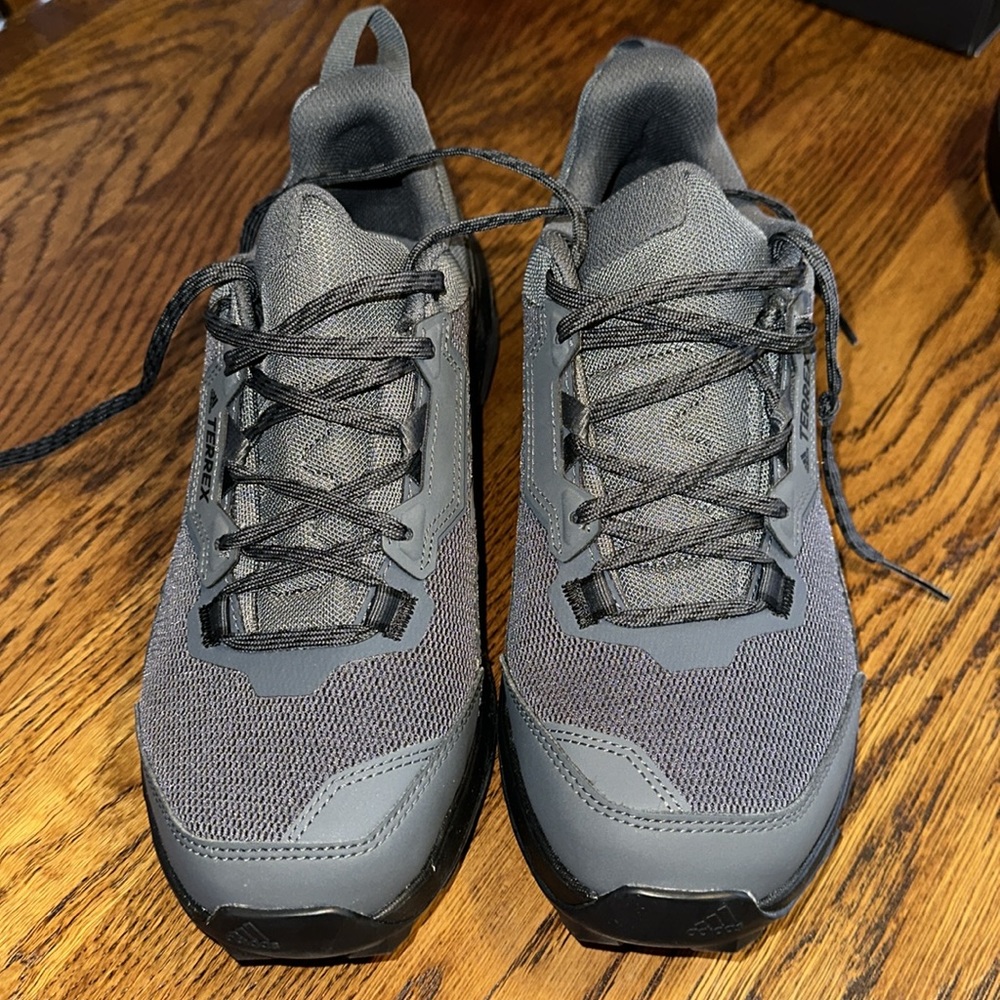 NWOT Adidas Terrex AX4 hiking sneaker. Dark gray / Black. Men’s 8.5
